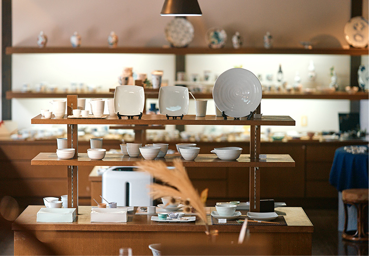 SHOP陶筥 & ギャラリー土の華